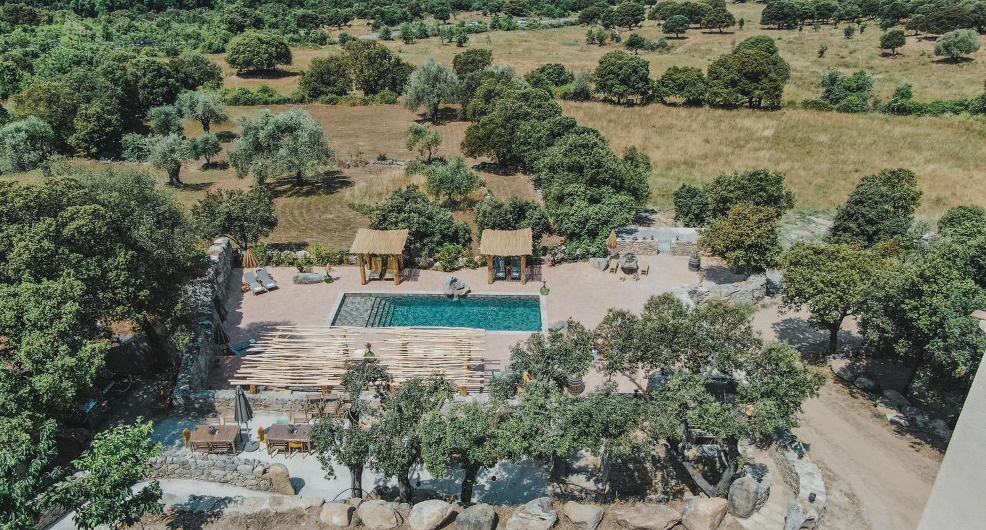 Residence De Luxe 4 Etoiles A Pietralba, 4 Logements Piscine Chauffee Balagne Exterior photo